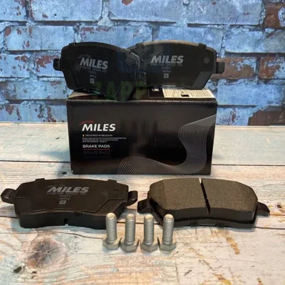 Колодки тормозные передние (смесь Semi-Metallic) Miles - Largus, Vesta, Duster 2WD,  Kaptur 2WD, Nissan Note, Micra (K12) (oem: TRW GDB3332)