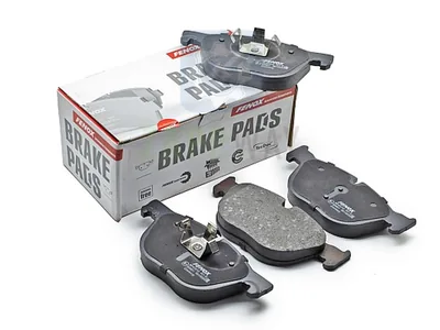 Колодки тормозные передние BMW (BP43310) дисковые FENOX
